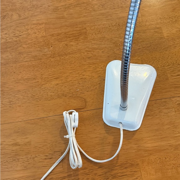 Vintage 60s Chrome Space Age Gooseneck Lamp in Perfect Working Condition - Picture 13 of 13